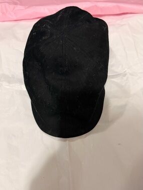 Men's Black Cap - Unbranded Minimalist Design